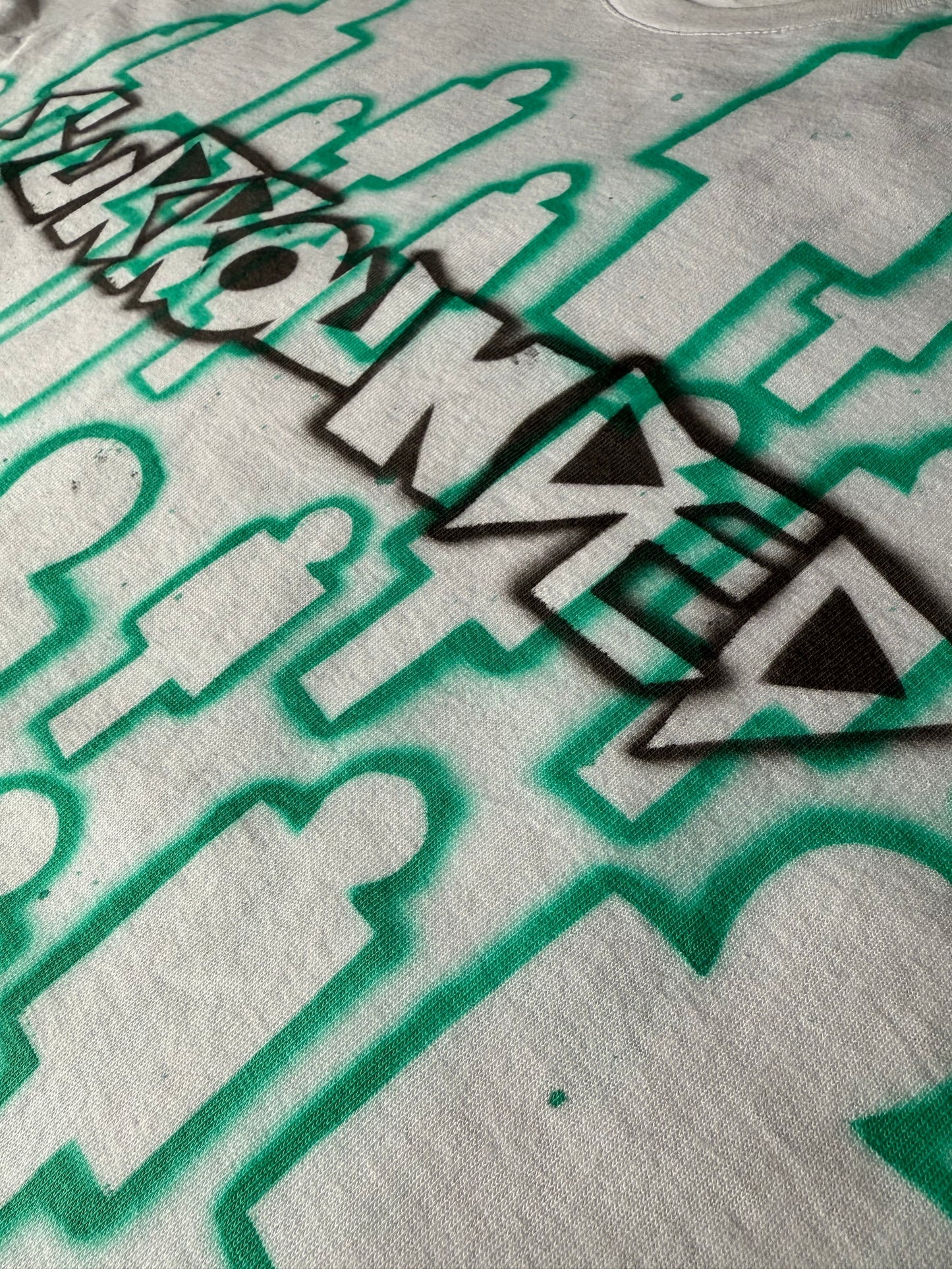 Double-sided "surrounded" Tee